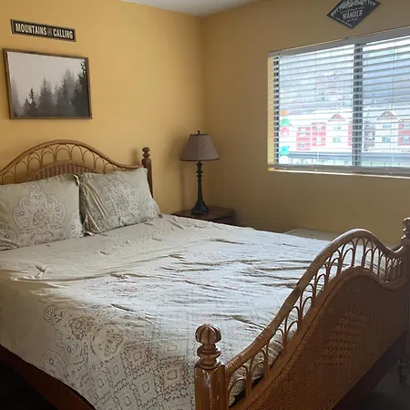 Olde Gatlinburg Rentals Zimmer foto